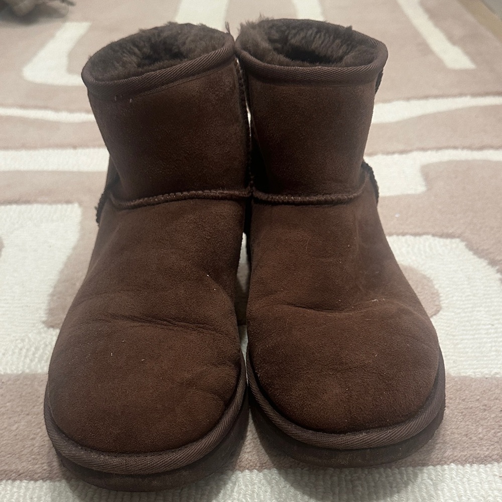 Uggs Classic Ultra Mini Boots